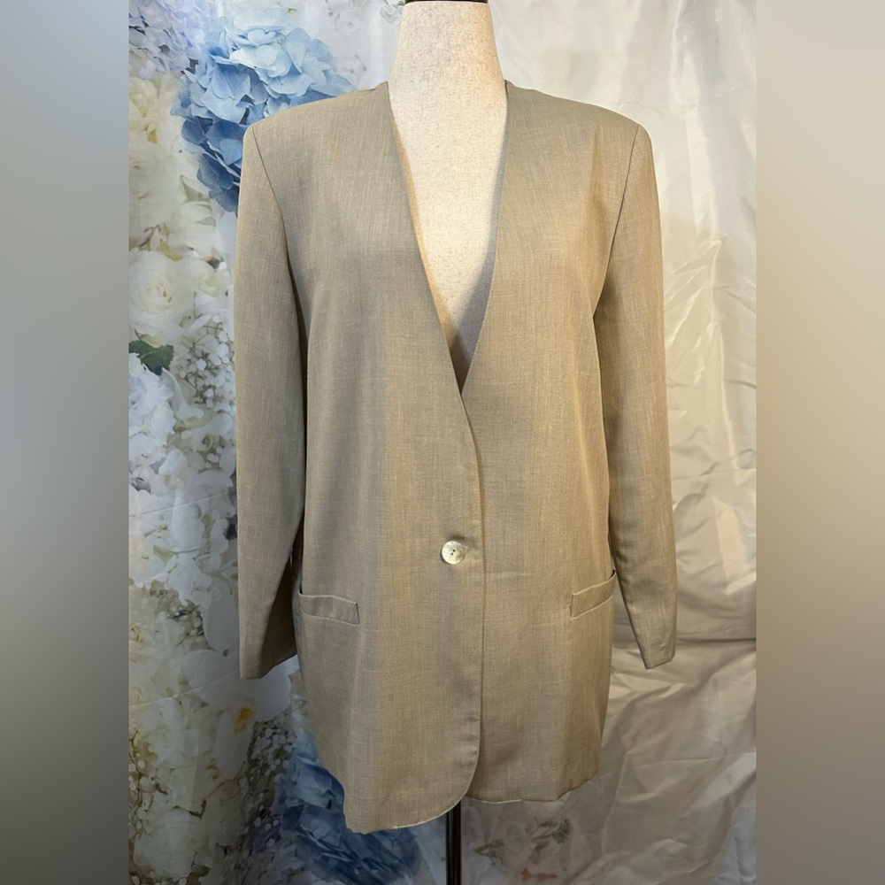 Fundamental Things VTG Women's lightweight Blazer Tan Shell buttons USA layering